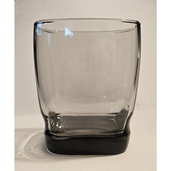 Set Of Four VINTAGE Libbey Carrington Whiskey Glasses Smokey Gray - Picture 3 of 8